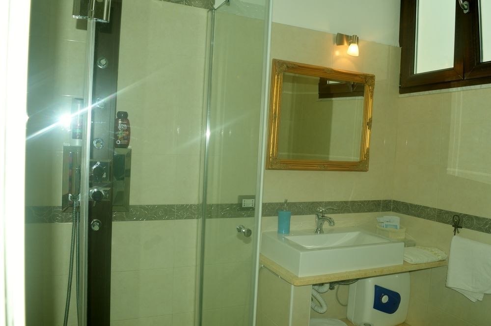 Victoria Bed & Breakfast Cagliari Exterior foto