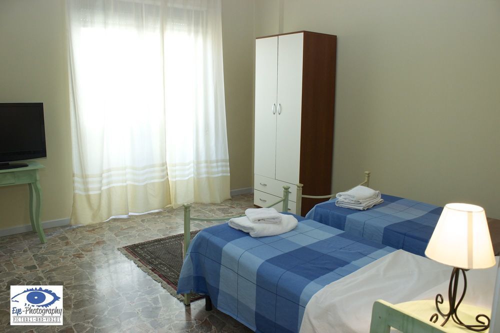 Victoria Bed & Breakfast Cagliari Exterior foto